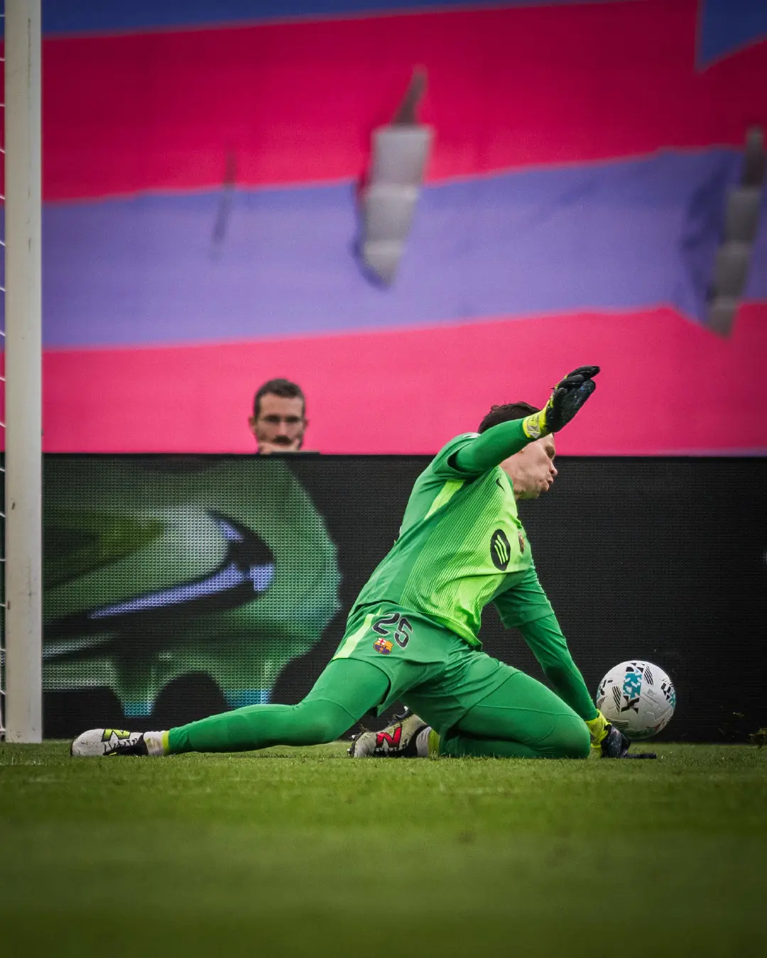 OJHfK, 射破门, src OJHfK, 射破门, src