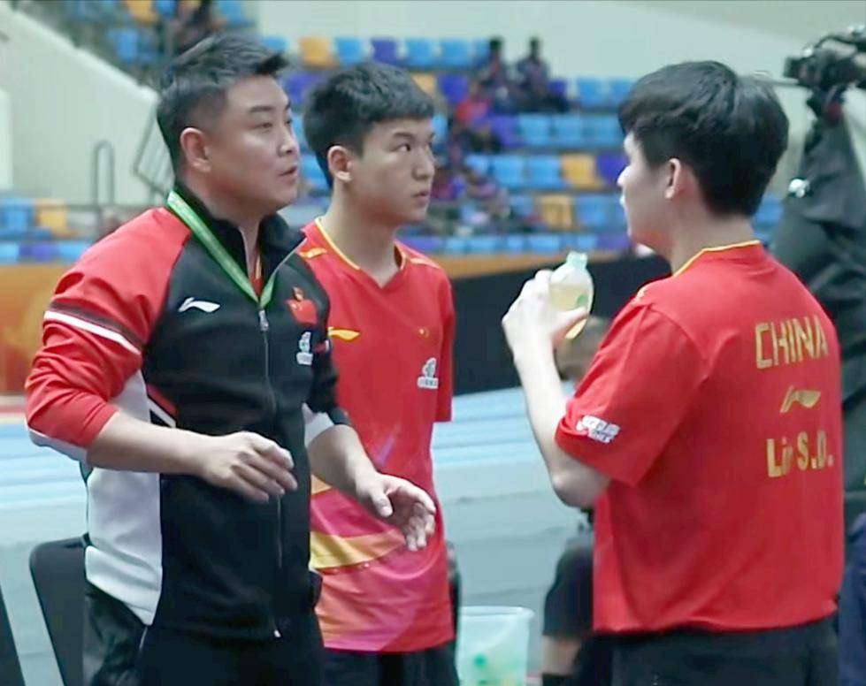 两队由此而, 出重围的伊, stron 两队由此而, 出重围的伊, stron