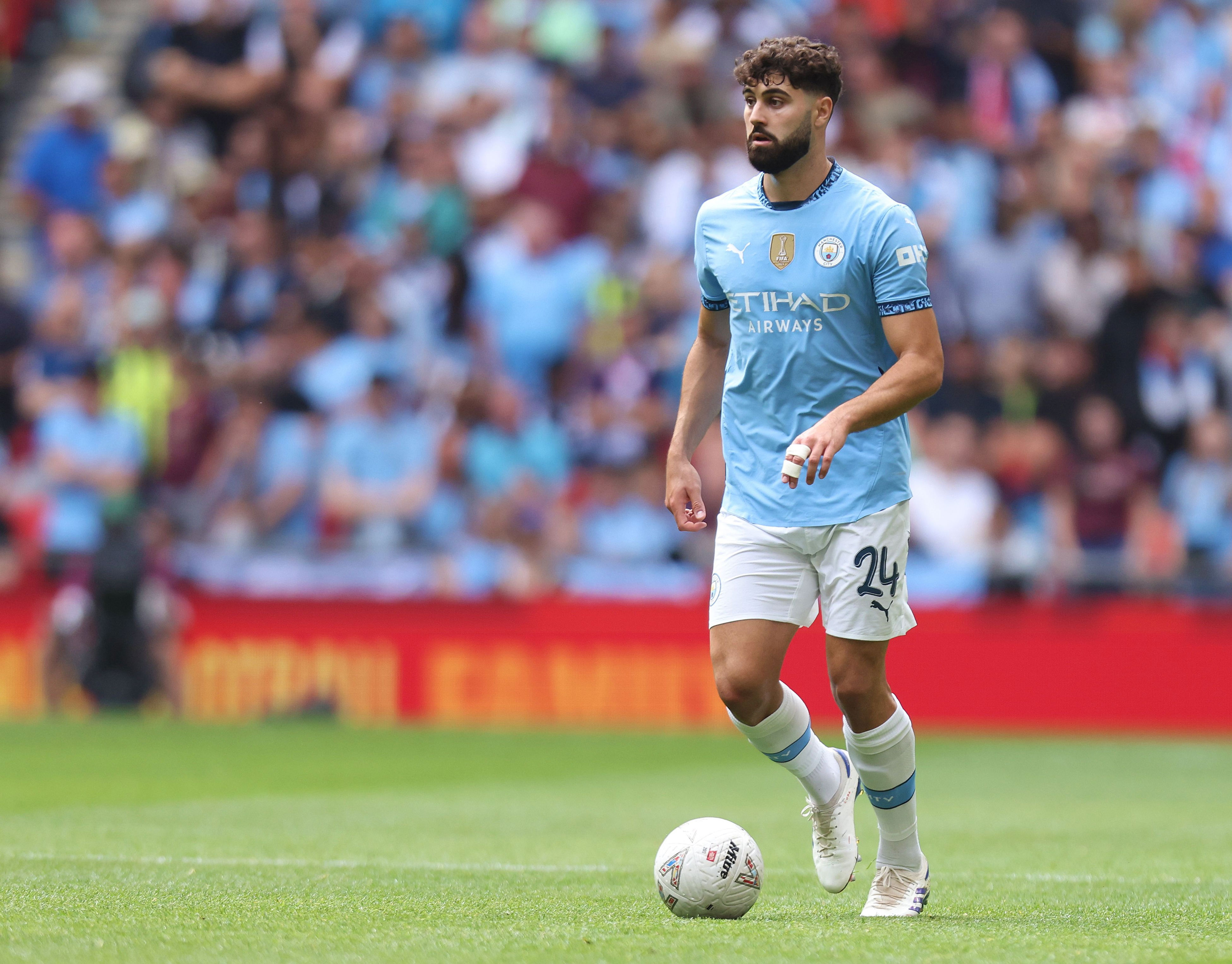 接受曼城官, 标等话题 接受曼城官, 标等话题