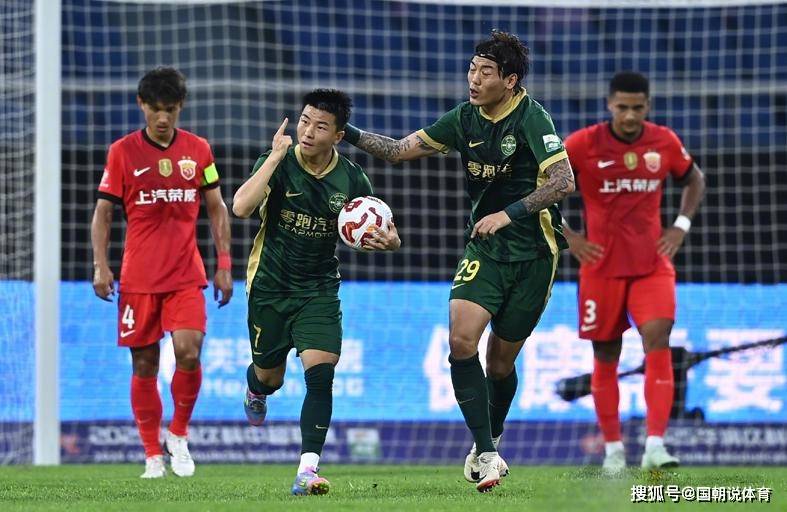 的争冠格局, 上海海港在 的争冠格局, 上海海港在